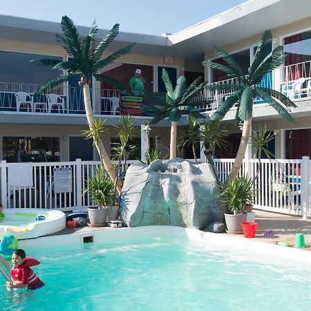Sandbox Motel Wildwood Bagian luar foto