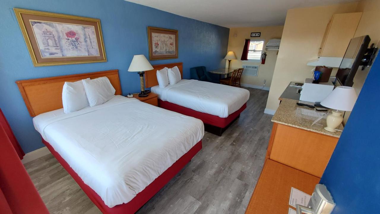 Sandbox Motel Wildwood Bagian luar foto