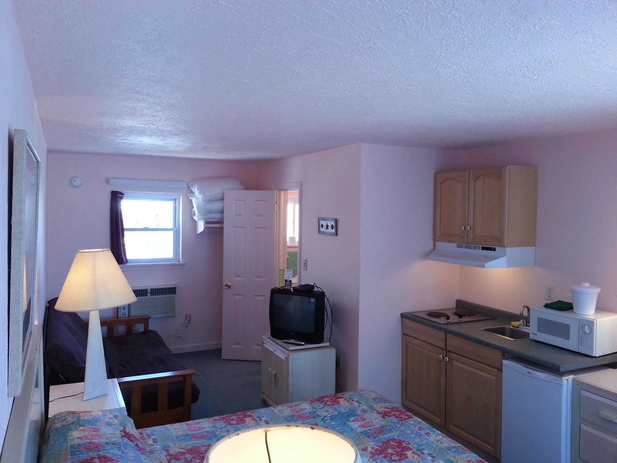 Sandbox Motel Wildwood Bagian luar foto
