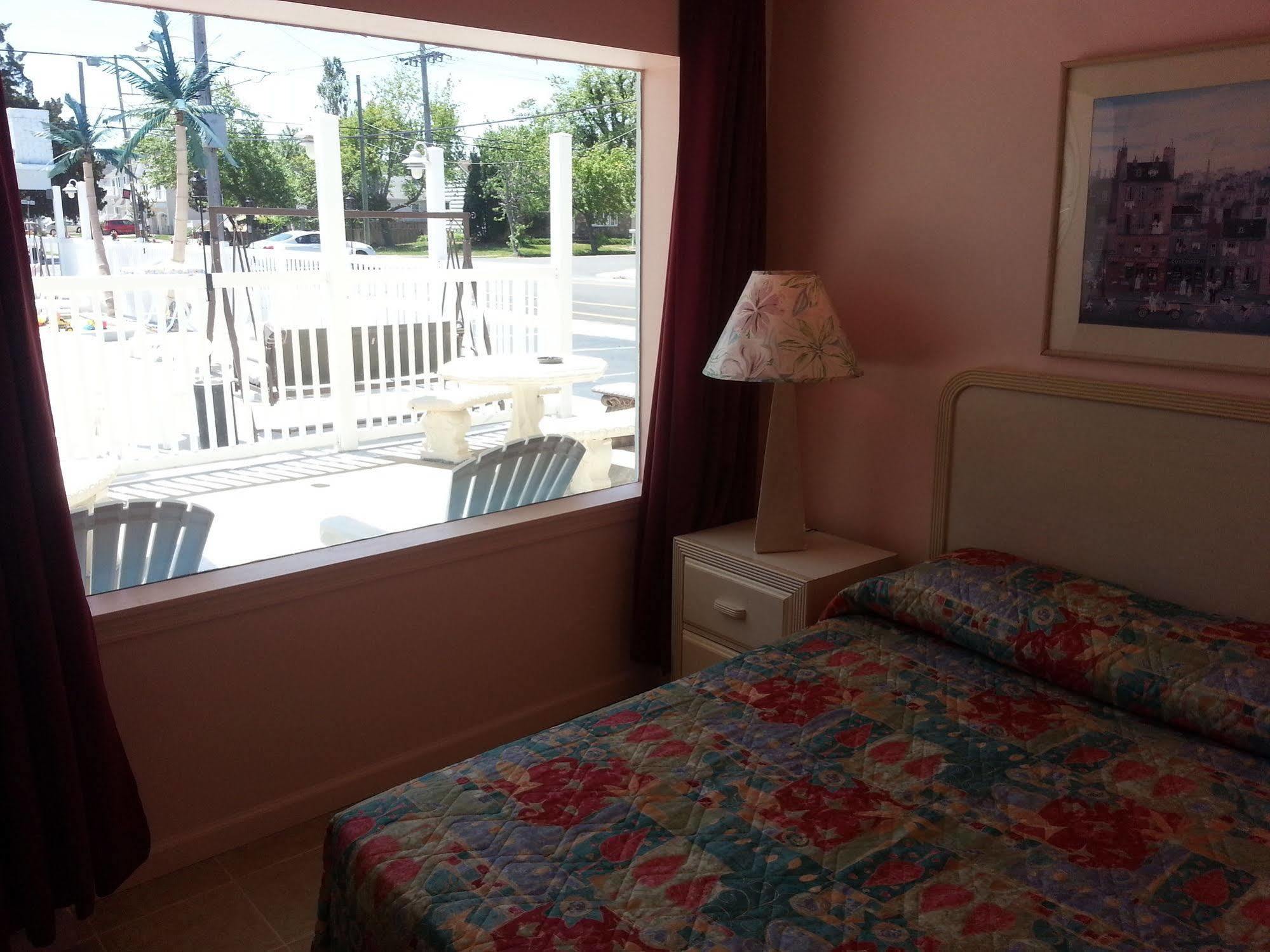 Sandbox Motel Wildwood Bagian luar foto