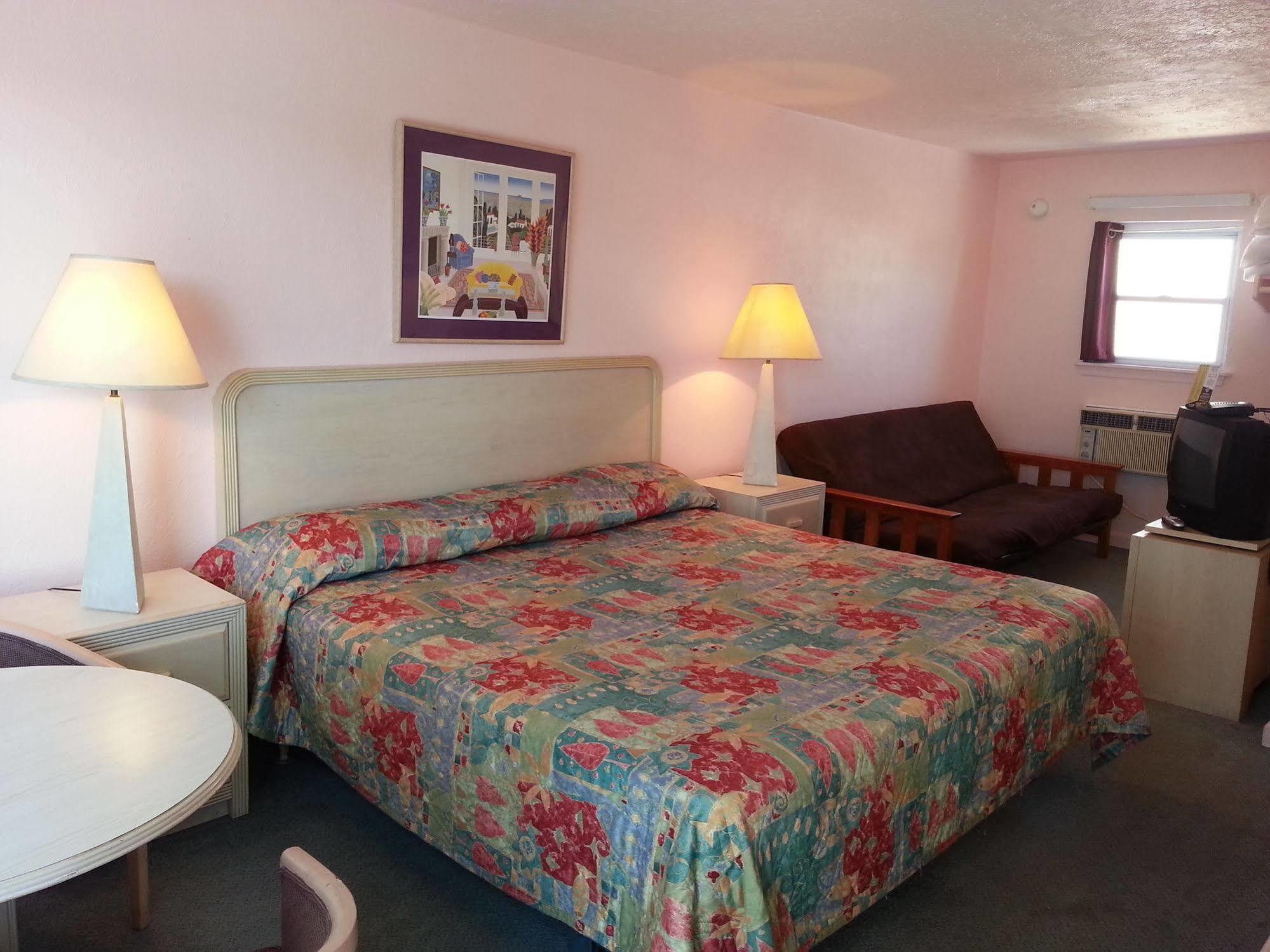 Sandbox Motel Wildwood Bagian luar foto