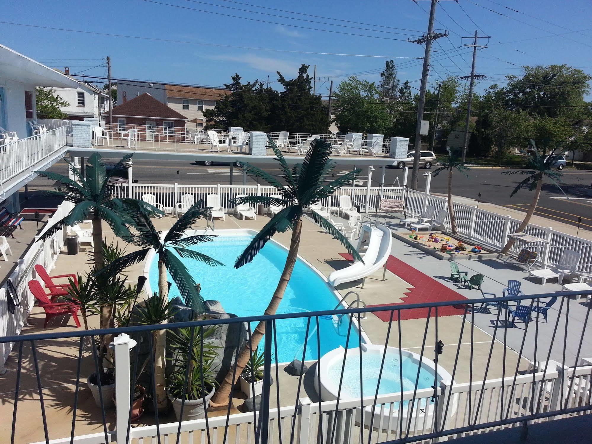 Sandbox Motel Wildwood Bagian luar foto